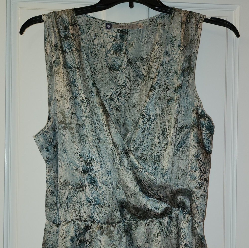 Jennifer Lopez Crossover Peplum Top XL